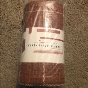 Woven Throw Blanket - Cozy Brown